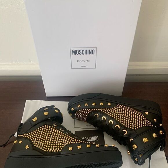 Moschino studded lace up leather up and lining sneaker size 7 and 8 new in box - Picture 7 of 14
